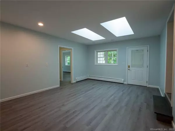 168 Dow Road, Plainfield, CT 06374