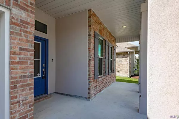 1133 FOXTAIL DR, Baton Rouge, LA 70820