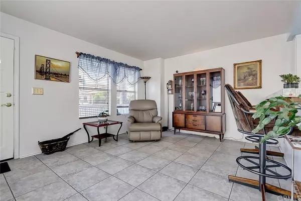 1366 W 2nd ST, San Pedro, CA 90732