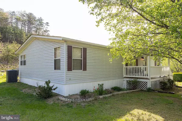 7090 JOHN MARSHALL HWY, Strasburg, VA 22641