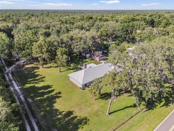 4504 LITHIA SPRINGS RD, Lithia, FL 33547