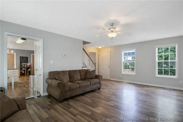 5527 Rising Ridge Drive, Hope Mills, NC 28348