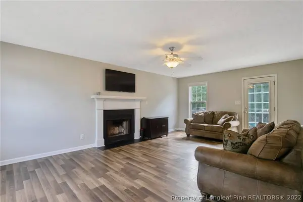 5527 Rising Ridge Drive, Hope Mills, NC 28348