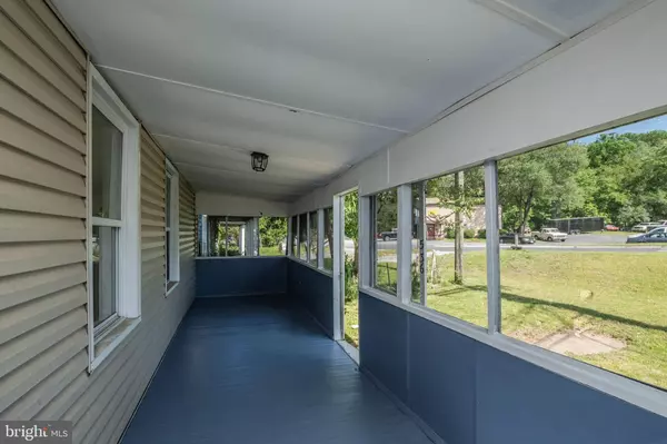 536 MANASSAS ST, Front Royal, VA 22630