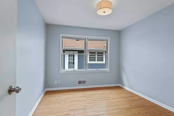 3344 Webster AVE S, Saint Louis Park, MN 55416