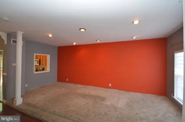 36 HIGHLAND CIR, Newark, DE 19713