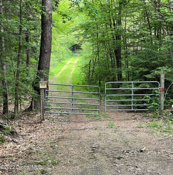 356 S Southline  RD, Galway, NY 12074