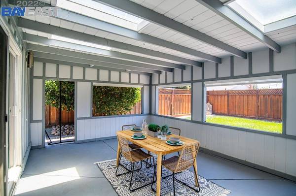 3929 Santa Clara Way, Livermore, CA 94550