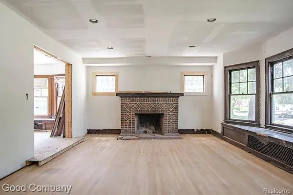 1557 EDISON Street, Detroit, MI 48206