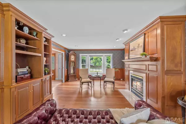 36 Benhardt RD, Milltown, NJ 08850