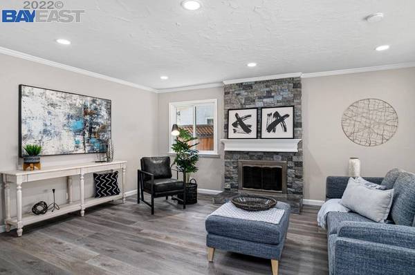 3929 Santa Clara Way, Livermore, CA 94550