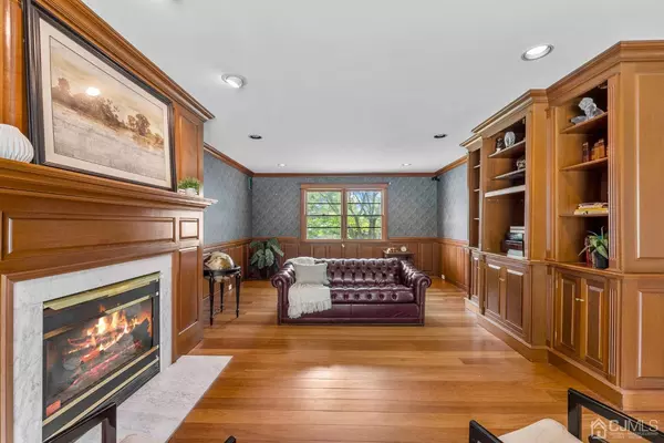 36 Benhardt RD, Milltown, NJ 08850