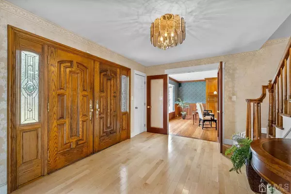 36 Benhardt RD, Milltown, NJ 08850