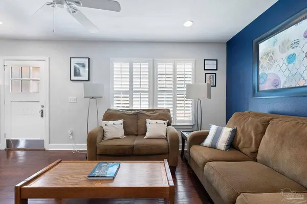 2121 N 12th Ave, Pensacola, FL 32503