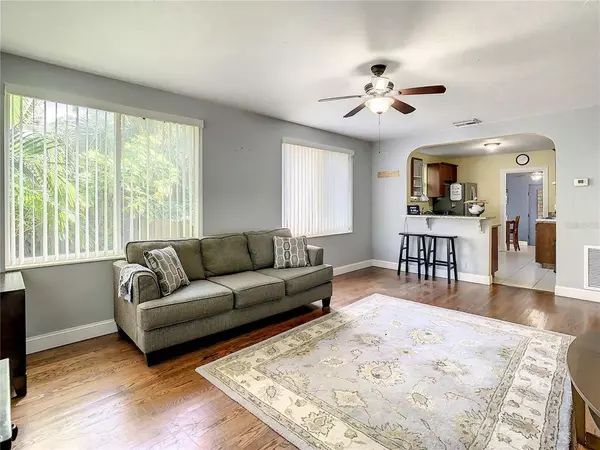 1620 53RD ST S, Gulfport, FL 33707