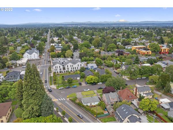 2728 N WILLAMETTE BLVD, Portland, OR 97217