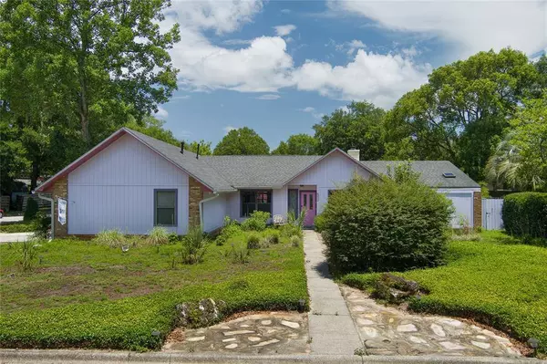 2522 NW 28TH PL, Gainesville, FL 32605