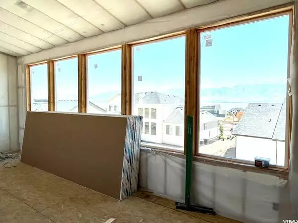 3646 S HIAWATHA CIR, Saratoga Springs, UT 84045