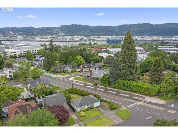 2728 N WILLAMETTE BLVD, Portland, OR 97217