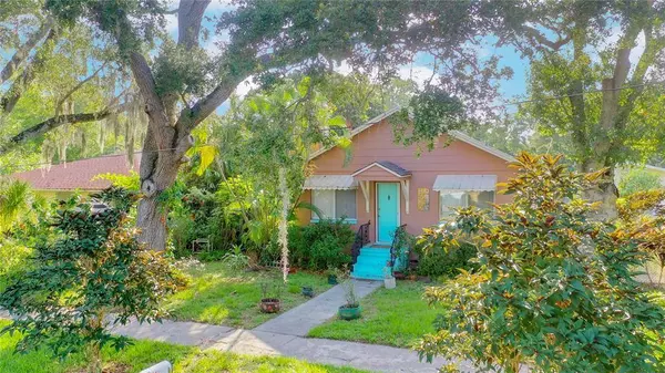 1620 53RD ST S, Gulfport, FL 33707