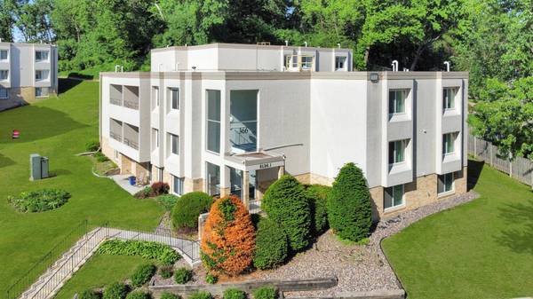 366 Elton Hills DR NW #35, Rochester, MN 55901