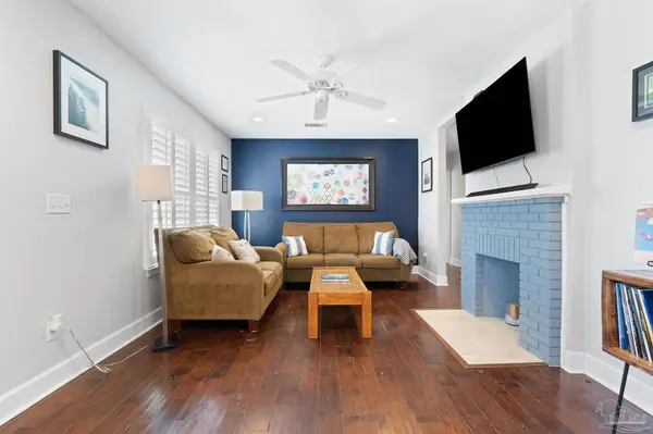 2121 N 12th Ave, Pensacola, FL 32503