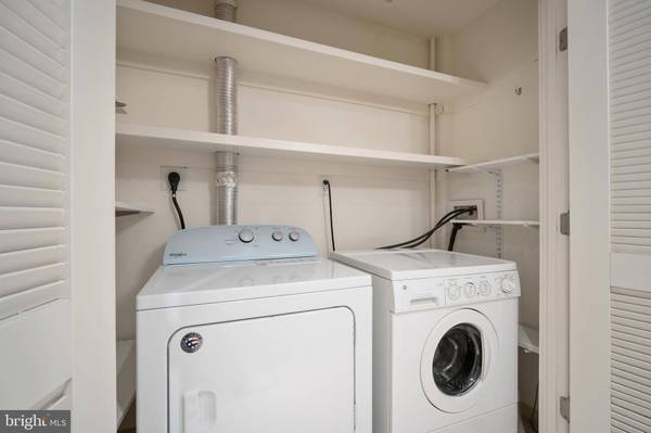 6820 WISCONSIN AVE #6005, Chevy Chase, MD 20815