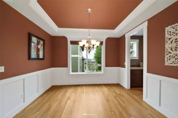 2103 10th Street Pl SW, Puyallup, WA 98371