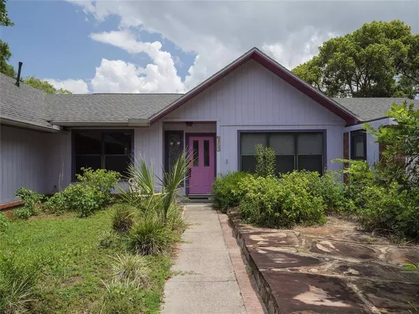 2522 NW 28TH PL, Gainesville, FL 32605