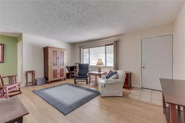 720 W Smith Valley RD, Greenwood, IN 46142