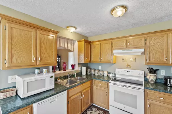 106 Shelby Ct, Portland, TN 37148