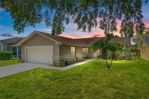 1423 GRAND CAYMAN CIR, Winter Haven, FL 33884