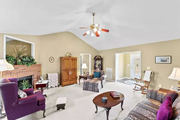 106 Shelby Ct, Portland, TN 37148