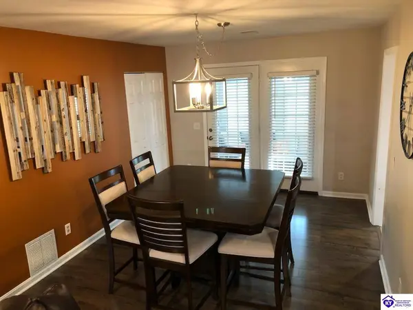 112 Bottle Drive, Elizabethtown, KY 42701