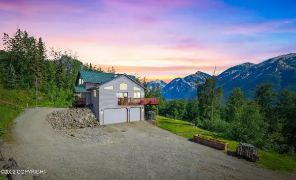 30950 Sagwon Avenue, Eagle River, AK 99577