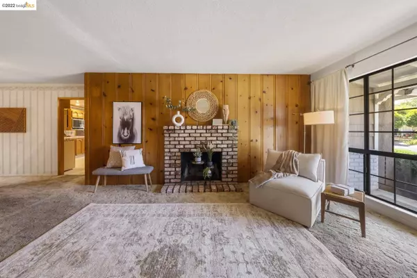 17440 Via Toledo, San Lorenzo, CA 94580