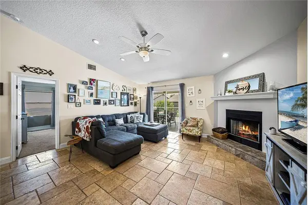 1423 GRAND CAYMAN CIR, Winter Haven, FL 33884