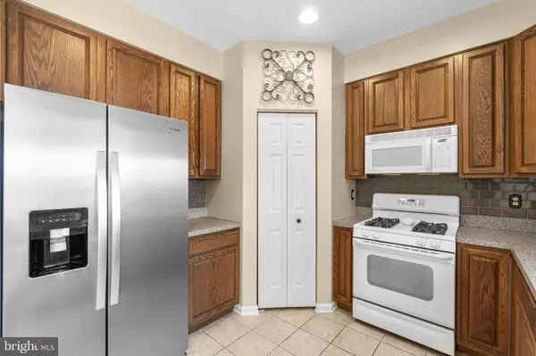 1806 UPPER FORDE LN, Hampstead, MD 21074