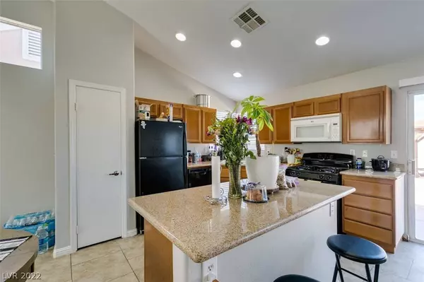 3934 Pointe Decatur Street, North Las Vegas, NV 89032