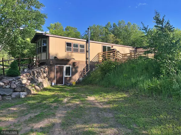 17812 300th, Onamia, MN 56359