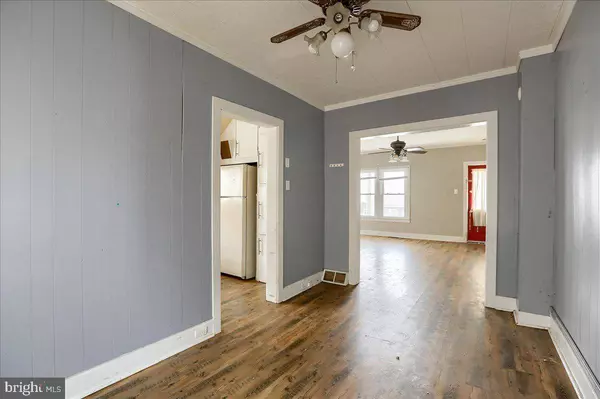 1406 W POPLAR TER, York, PA 17404