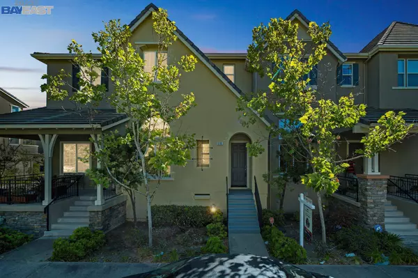 6185 Yardley Ln, San Ramon, CA 94582