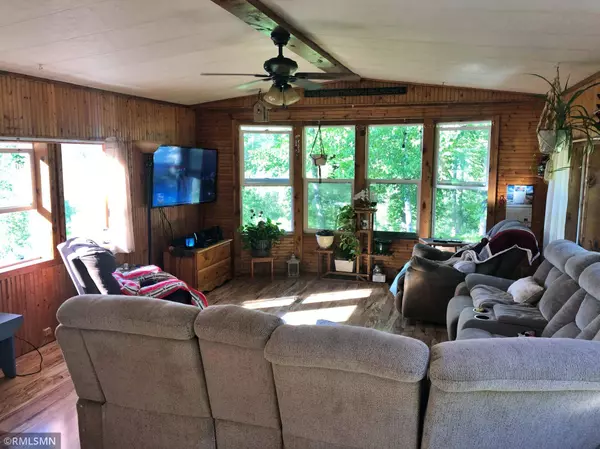 17812 300th, Onamia, MN 56359