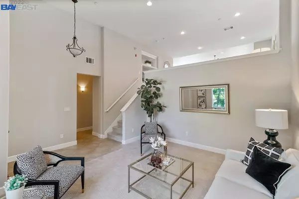 6185 Yardley Ln, San Ramon, CA 94582