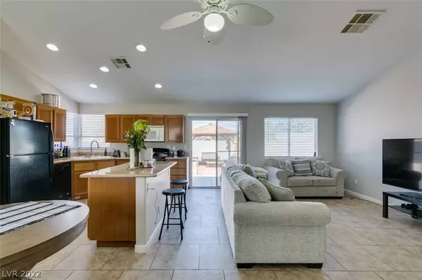 3934 Pointe Decatur Street, North Las Vegas, NV 89032