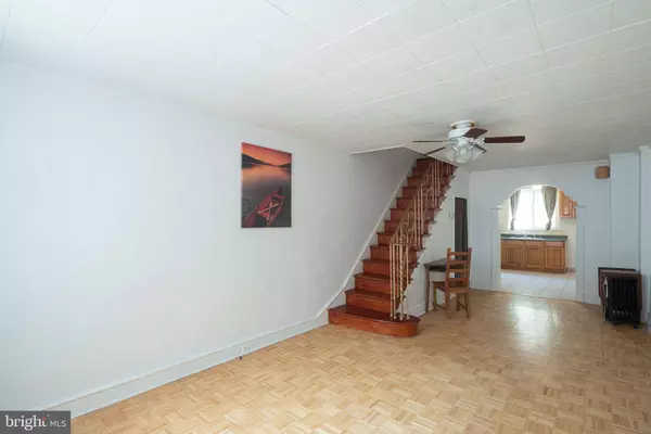 816 SEARS ST, Philadelphia, PA 19147