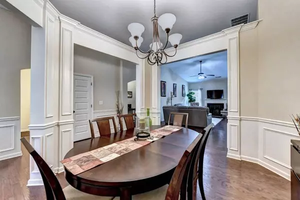 3860 Spring Ridge DR, Cumming, GA 30028