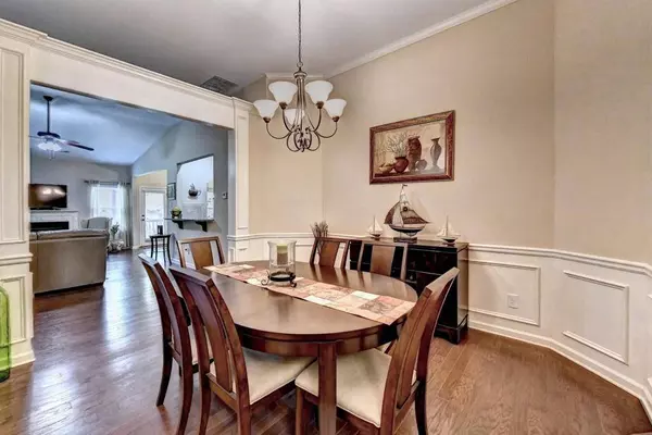 3860 Spring Ridge DR, Cumming, GA 30028