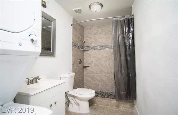 1825 Yale St, North Las Vegas, NV 89030