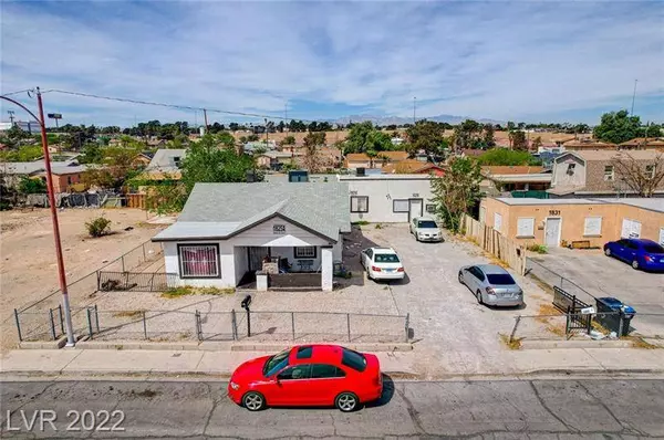 1825 Yale St, North Las Vegas, NV 89030